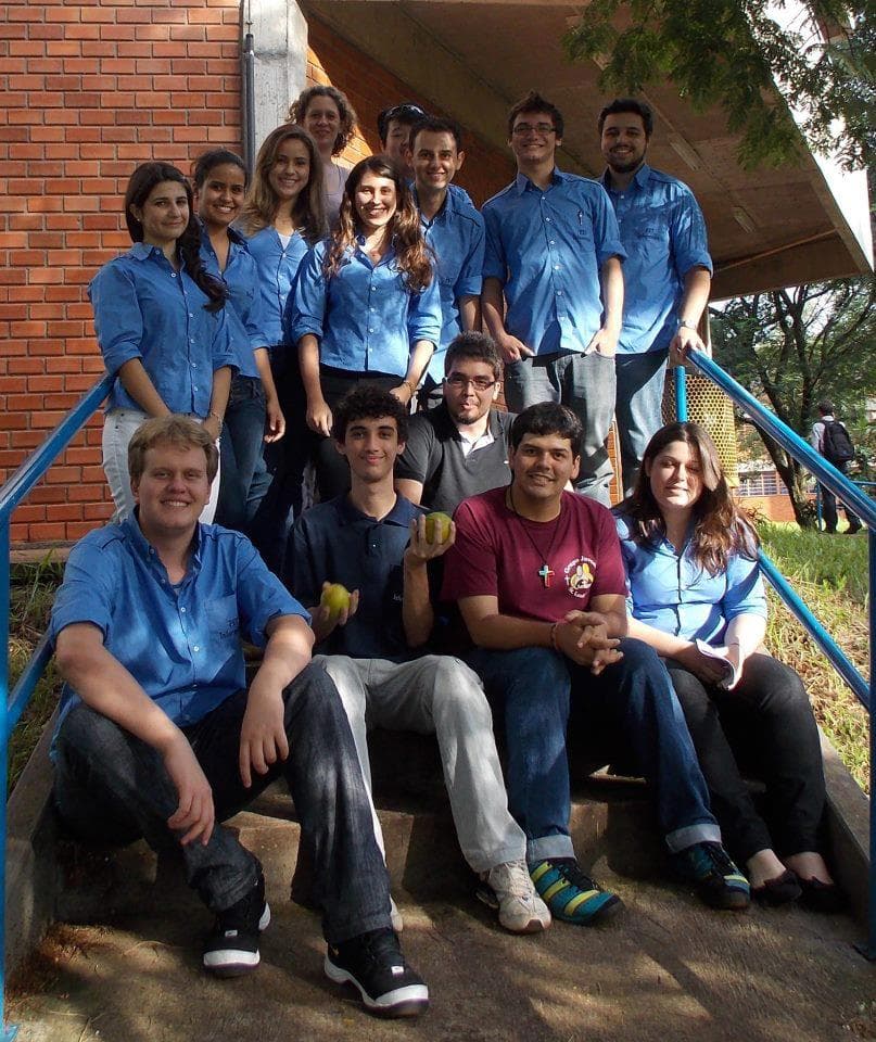 Foto grupo PET-Informática em 2013